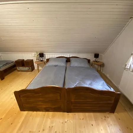 別荘 Medzihradmi Liptovské Matiašovce