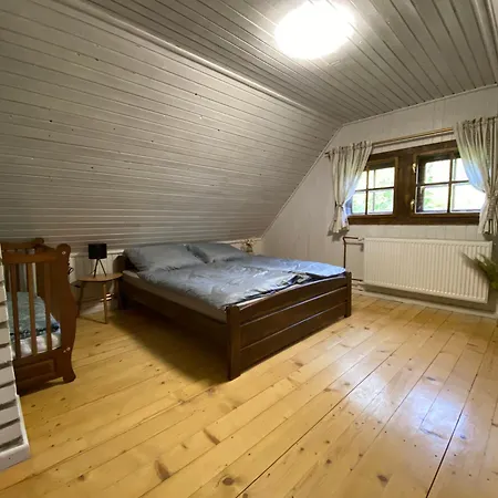 Medzihradmi Nyaraló